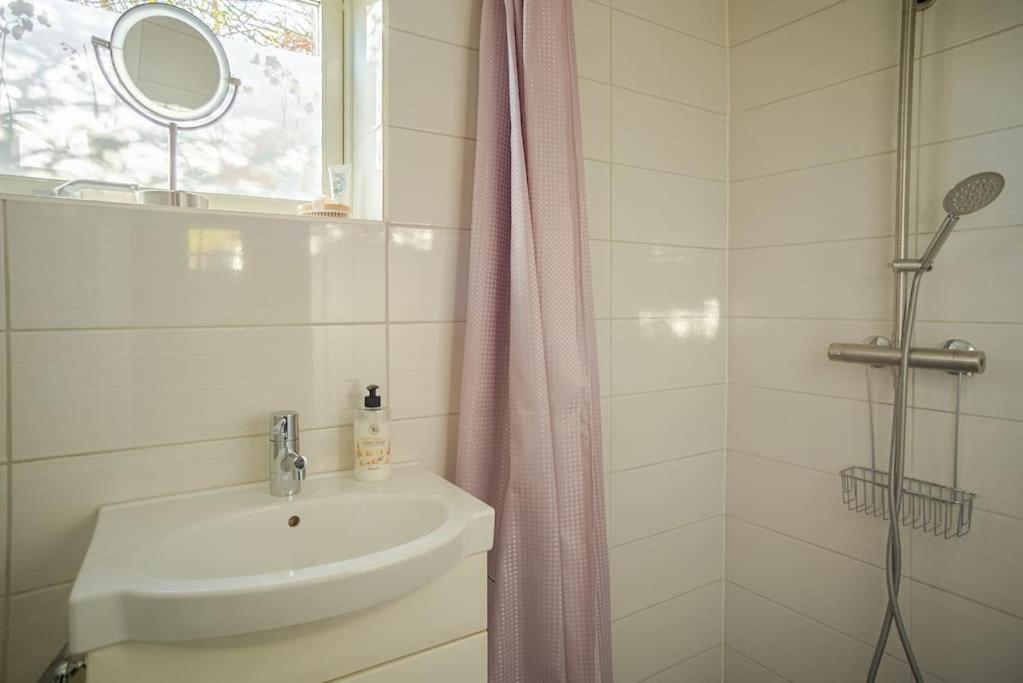 Outstanding Apartment Close To Gothenburg Kungälv Zewnętrze zdjęcie