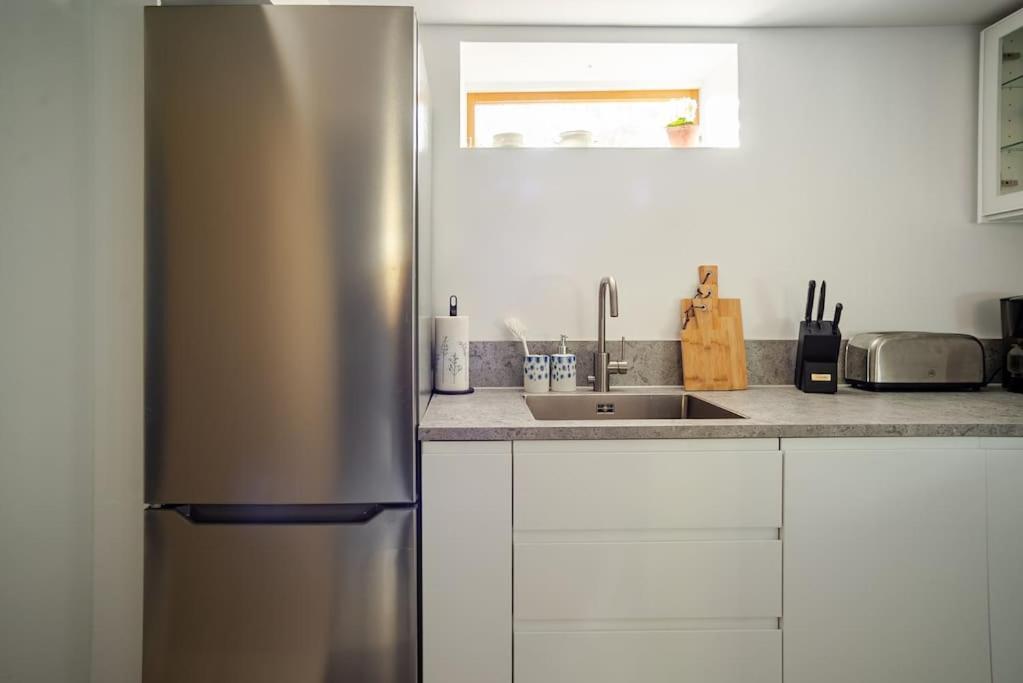 Outstanding Apartment Close To Gothenburg Kungälv Zewnętrze zdjęcie